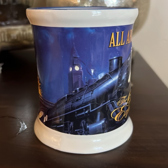 Polar Express collector mug - new and never used - Picture 2 of 4